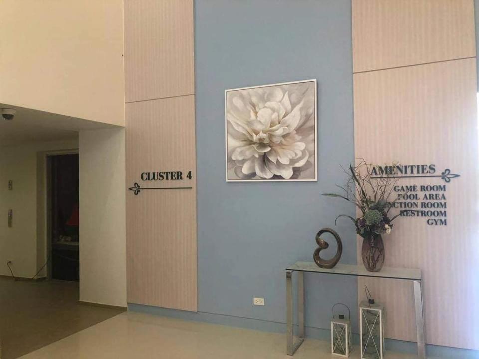 Khentdrick'S Place At Holland Park Southwoods Binan Extérieur photo